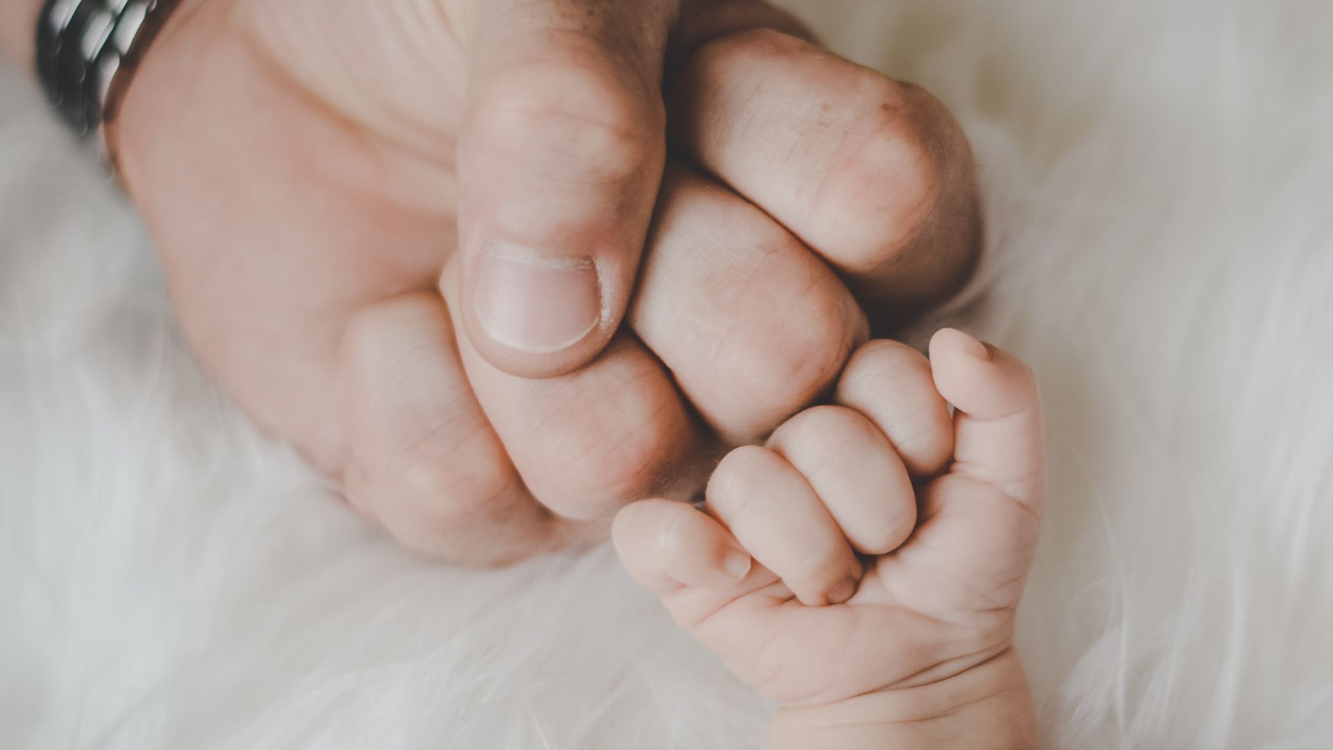 Paternity leave allows fathers to bond with their children 